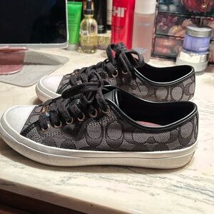 Women’s coach sneakers size 6